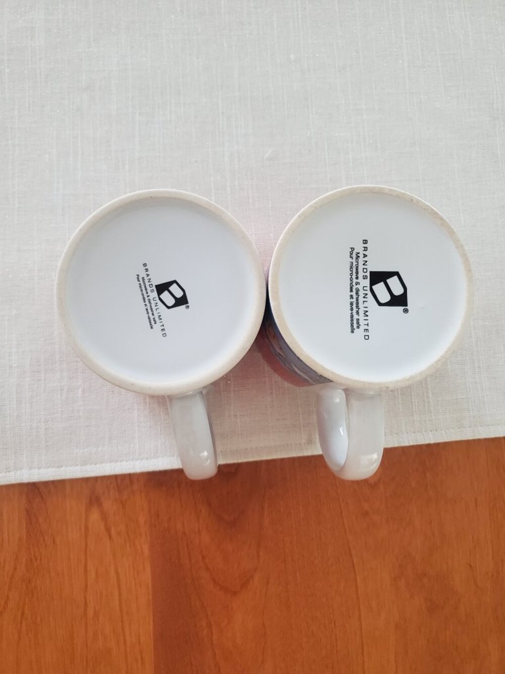 Limited Edition Holiday Winter Houses on Snow hills Themed Laura Secord Mugs Duo - Picture 5 of 6